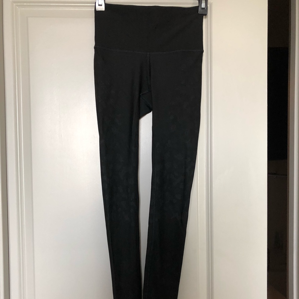 Lululemon Train Leggings